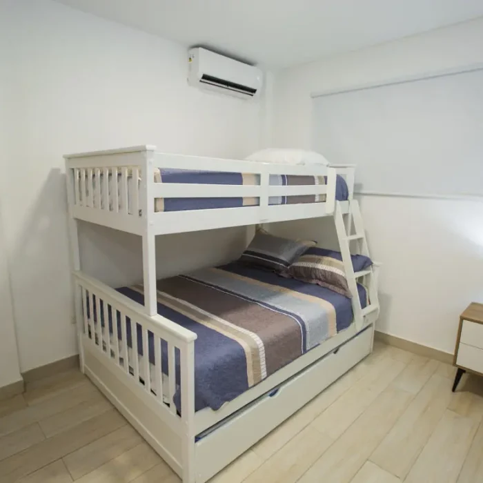 Apartamento Serenata con balcón y vista al río en Guayaquil